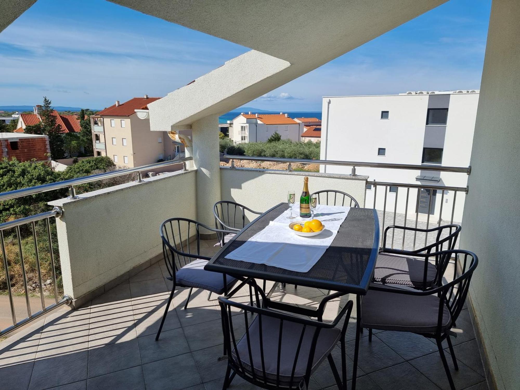 The Golden Grotto Apartments Novalja Rum bild